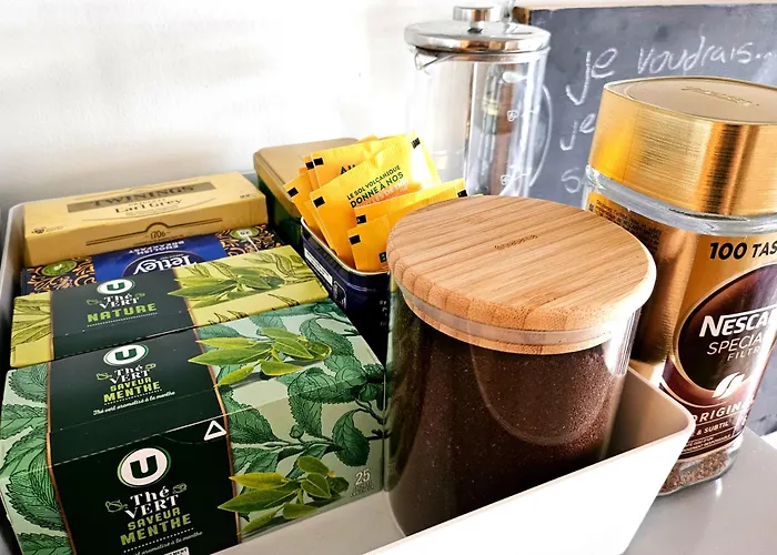 Cozy With Mountain Views