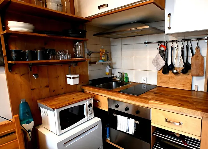 Cozy With Mountain Views *